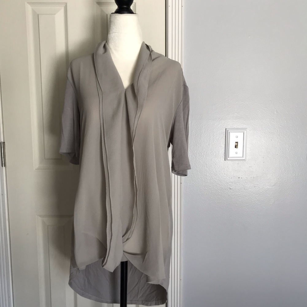 🔴0310:  H BY HALSTON TAUPE/GRAY LAYERED BLOUSE